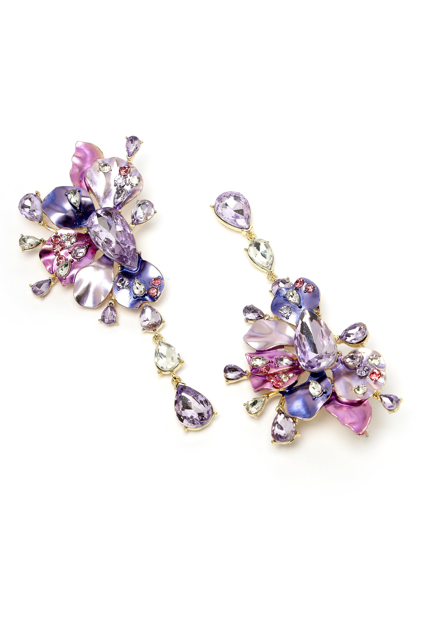 Boucles d'oreilles pendantes en grappe de fleurs violettes