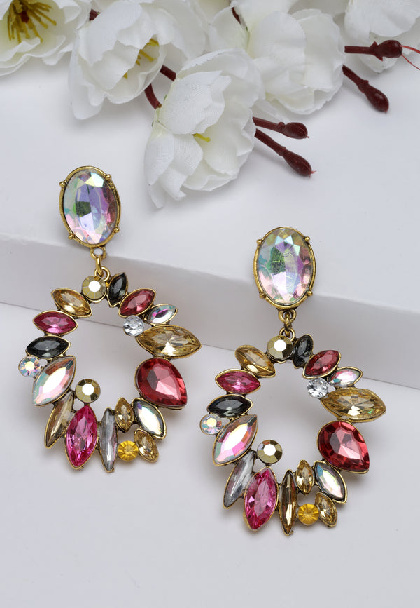 Pendientes colgantes con tachuelas de cristales elegantes